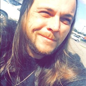 Meet your Posher, Dylan